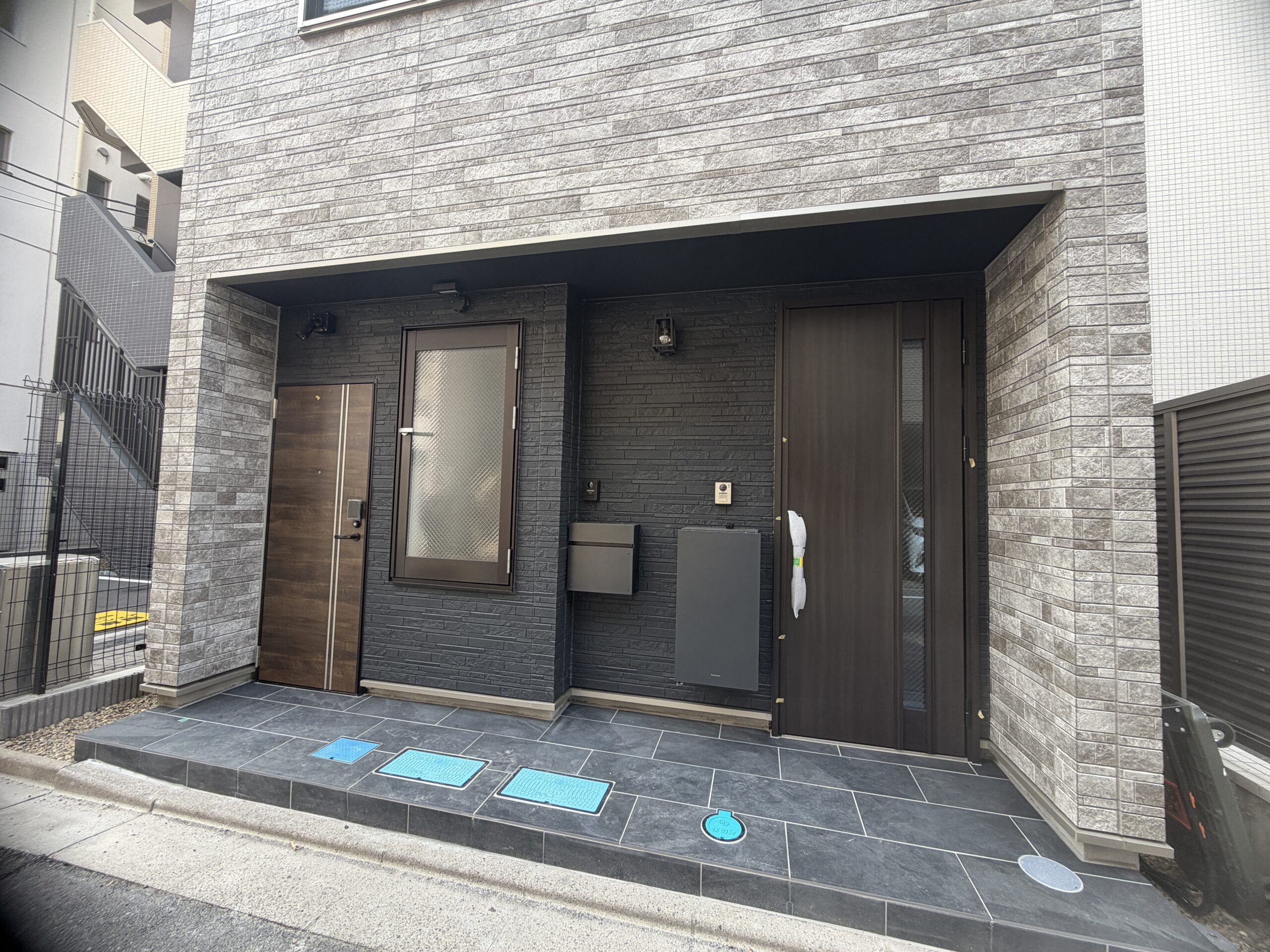 台東区東上野6丁目_玄関外観写真